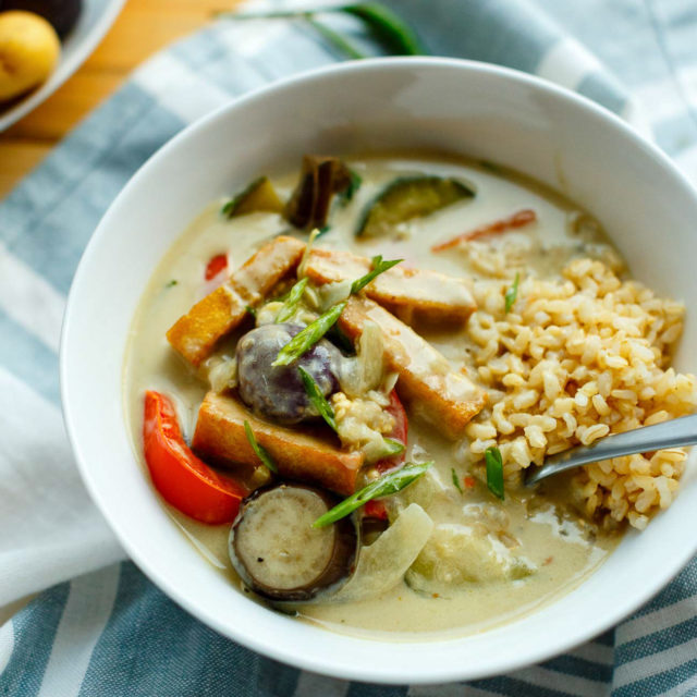 Vegan Thai Green Curry - ilovevegan.com