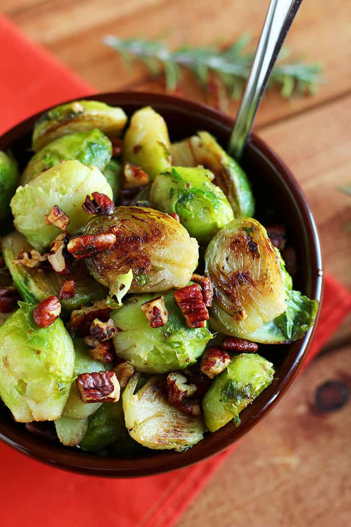 Pecan Butter Brussels Sprouts - ilovevegan.com #vegan #sidedish #christmas #thanksgiving