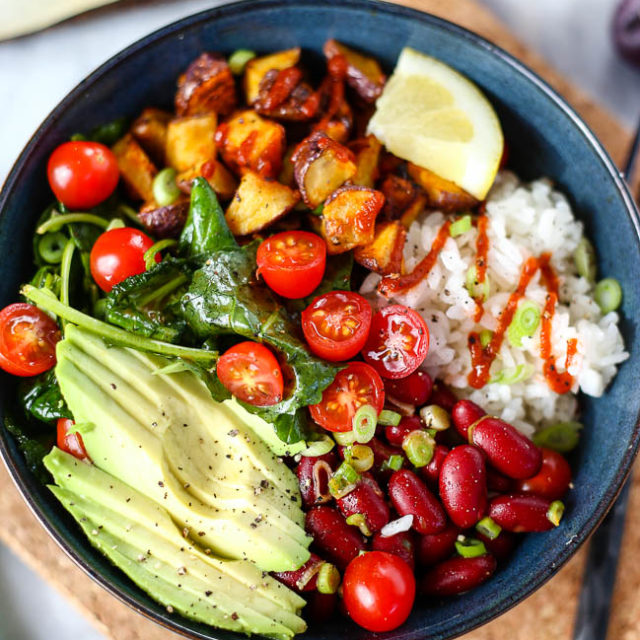 Spicy Sriracha Nourish Bowl - ilovevegan.com