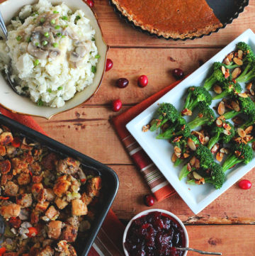 8 Simple & Delicious Recipes to Complete Your Vegan Thanksgiving Menu - ilovevegan.com